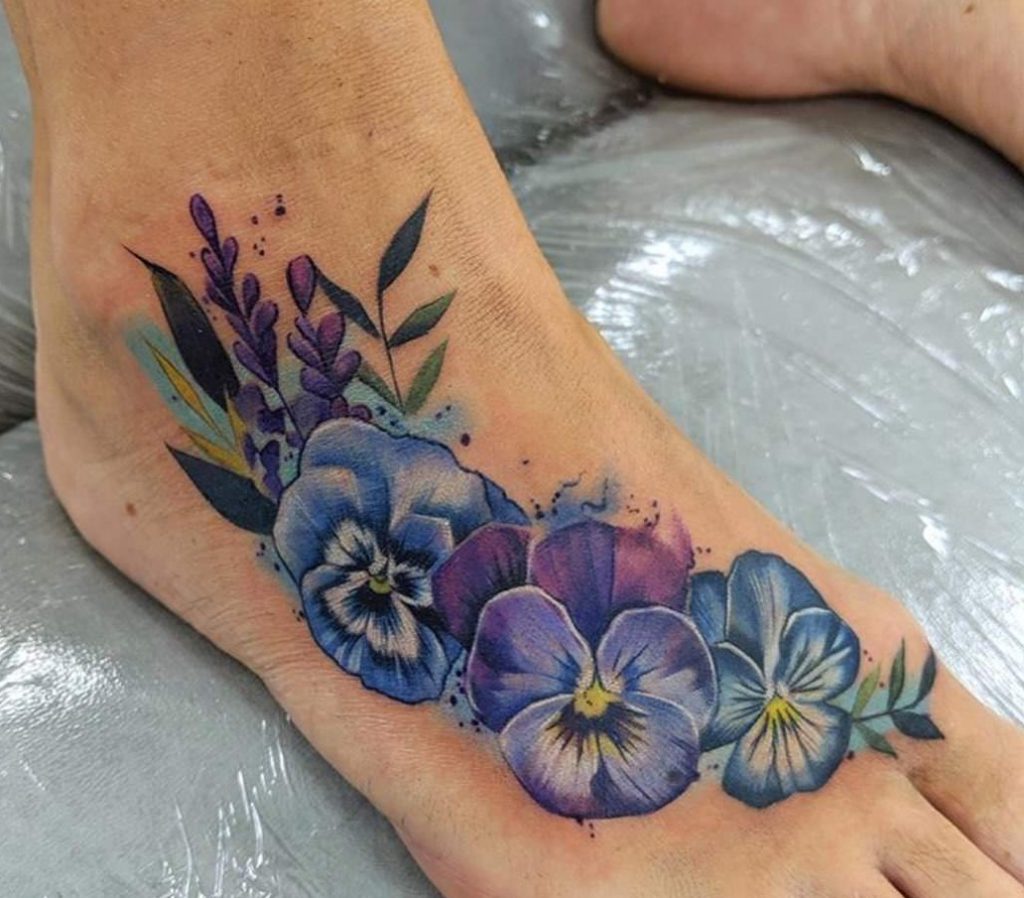 My New Tattoo Is Leaking Ink! Is This Normal? AuthorityTattoo