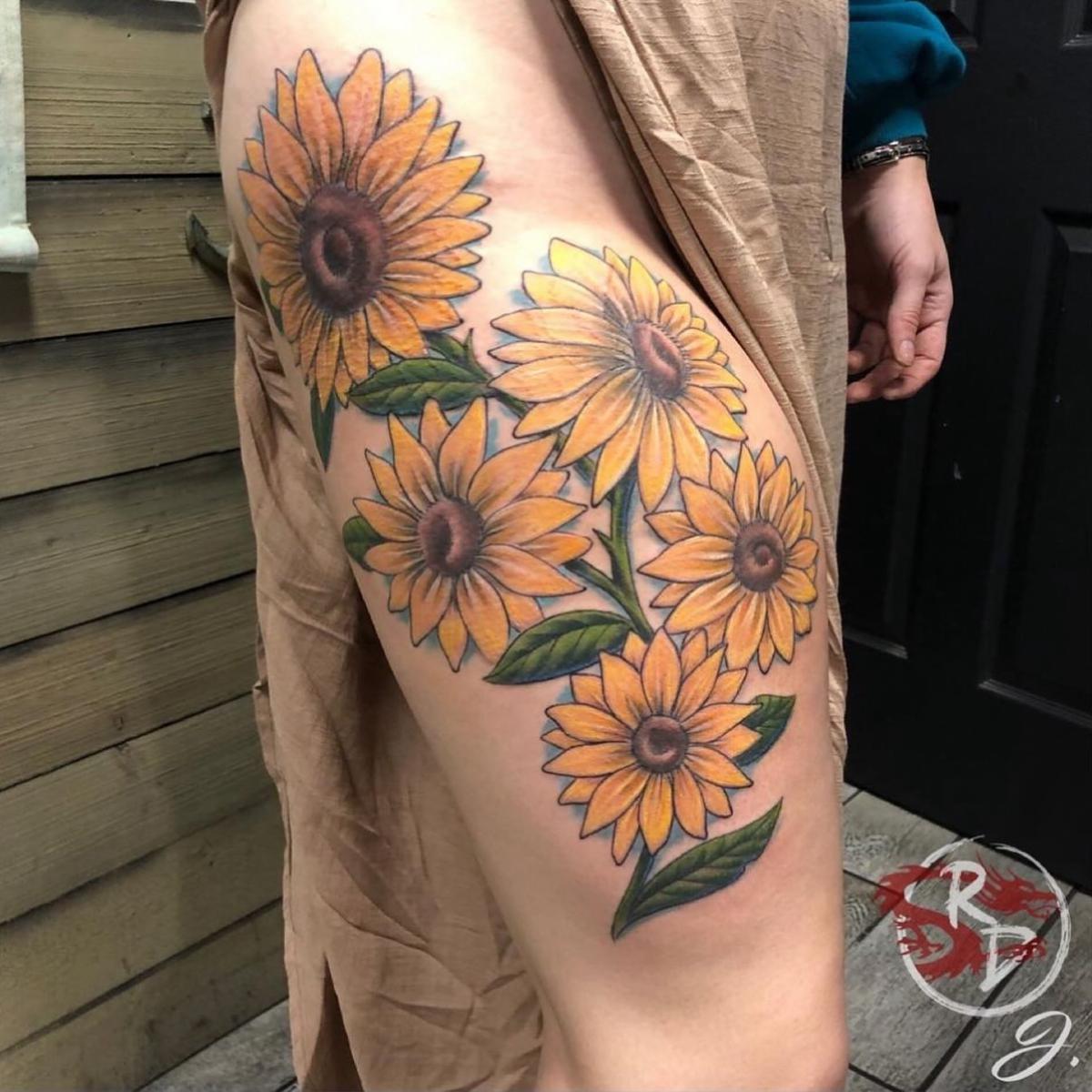 Red Dragon Tattoo & Piercing: A Blend of Traditional and Modern Ink
