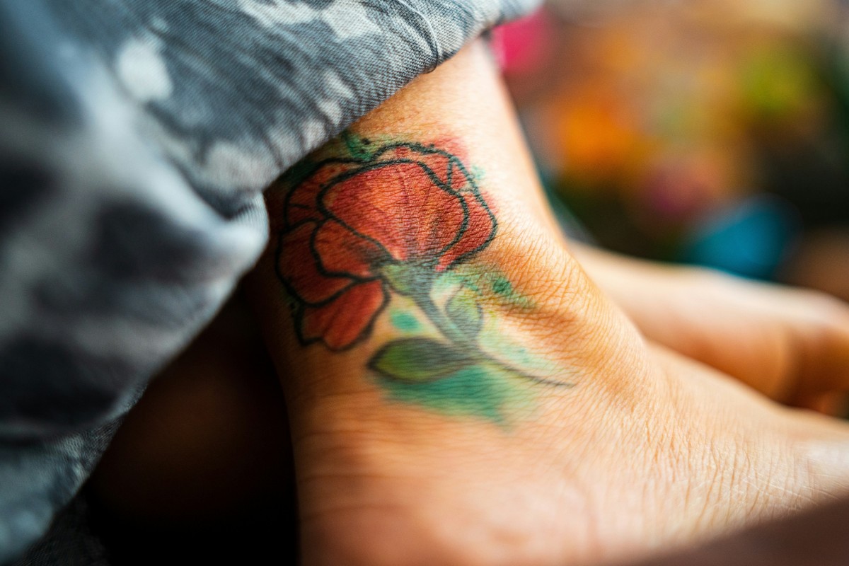 Does Red Ink Take Longer to Heal? Unraveling Tattoo Healing Mysteries